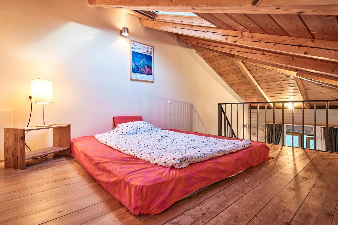 Elisson Hostel Крионерион Экстерьер фото